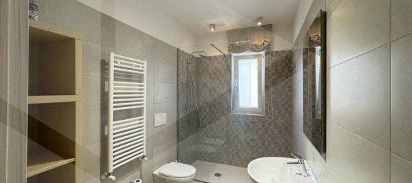 Apartamento de 2 divisões em Triggiano, Italy N.º 23499 7