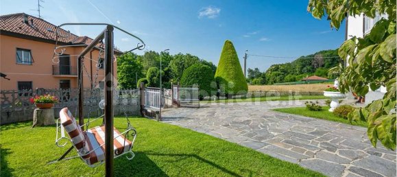 4 chambres Villa à Montano Lucino, Italy No. 10901 6