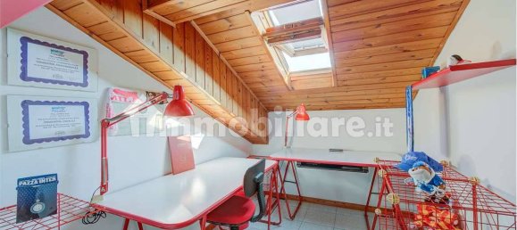 4 chambres Villa à Montano Lucino, Italy No. 10901 39