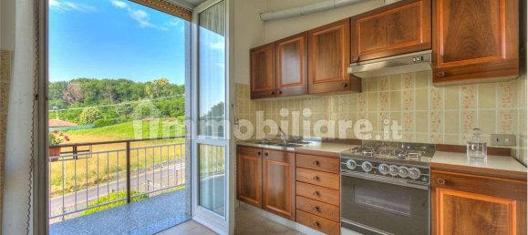 4 chambres Villa à Montano Lucino, Italy No. 10901 23