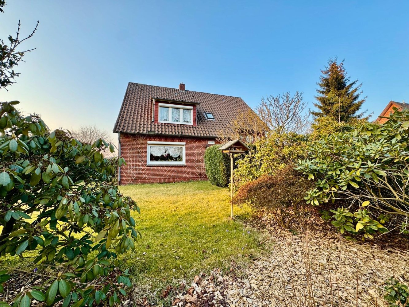 Дом с 6 комнатами в Хайдекрайс, Германия № 187769