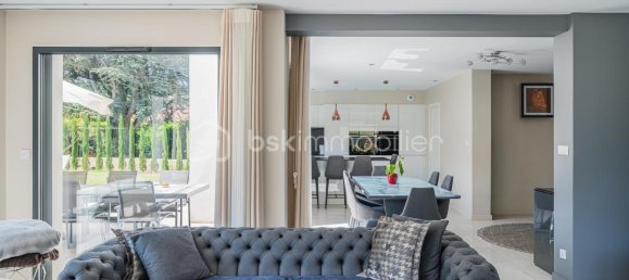 4 bedrooms Villa in Brie-et-Angonnes, France No. 351687 7