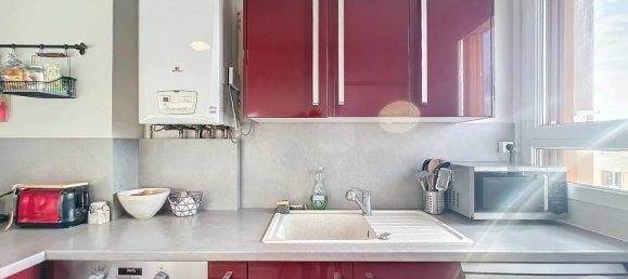 2 bedrooms Apartment in Saint-Andre-les-Vergers, France No. 159921 16