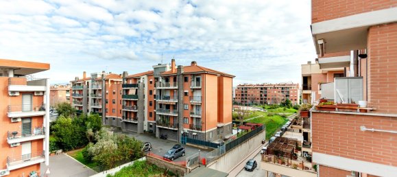 Квартира с 3 комнатами в Рим, Италия № 221961 2