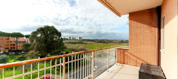 Квартира с 3 комнатами в Рим, Италия № 221961 6