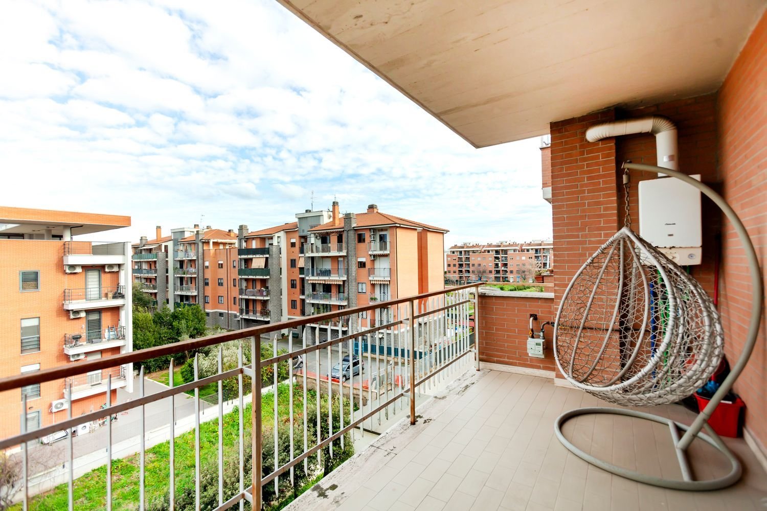 Квартира с 3 комнатами в Рим, Италия № 221961