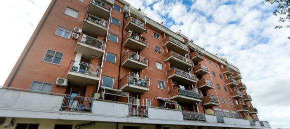 Квартира с 3 комнатами в Рим, Италия № 221961 14