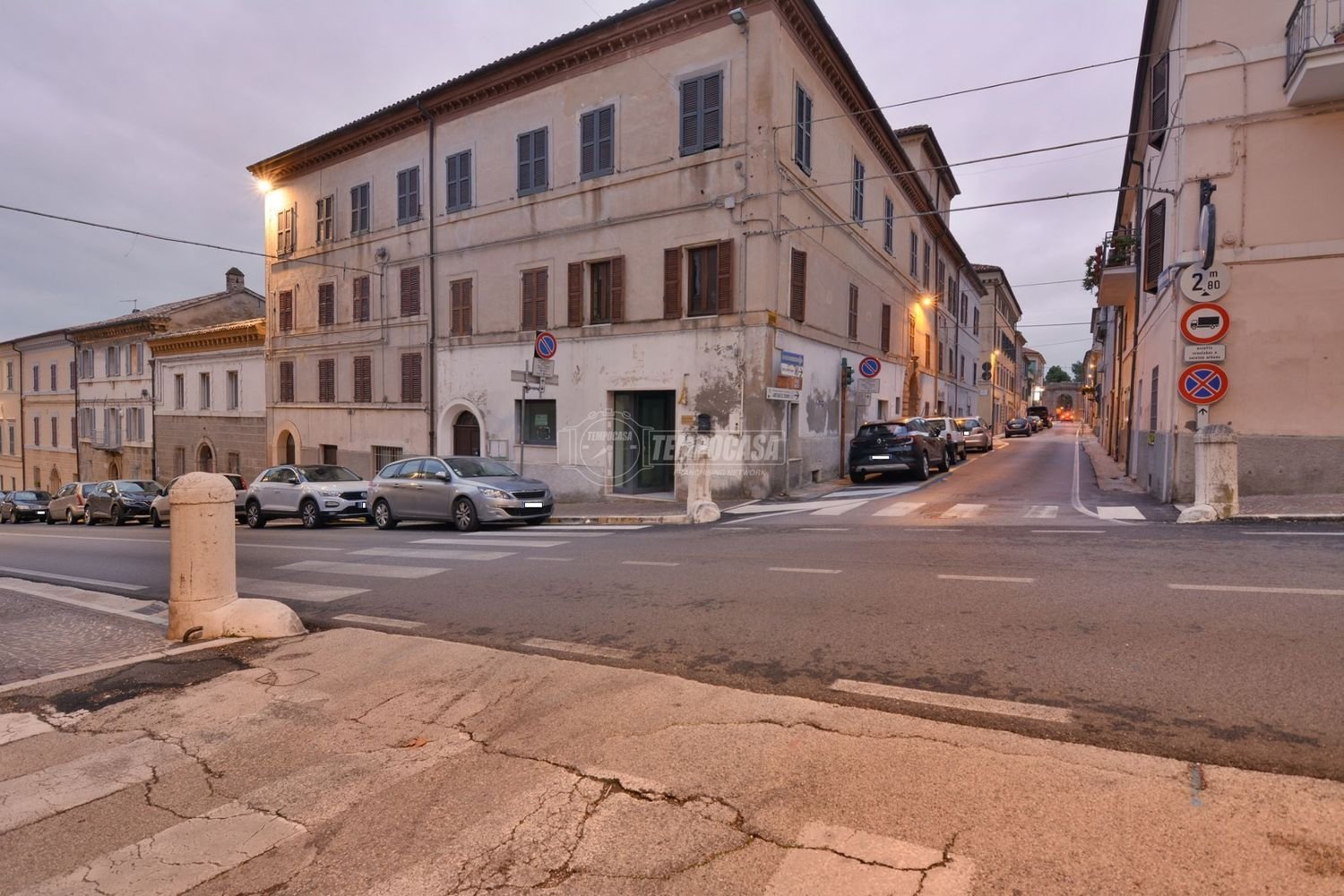 Apartamento de 3 habitaciónes en Loreto, Italy No. 179398