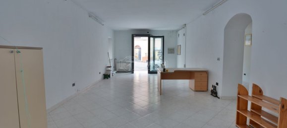 Apartamento de 3 habitaciónes en Loreto, Italy No. 179398 2