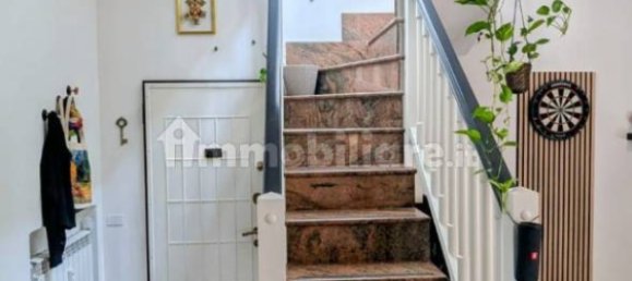 3 bedrooms Penthouse in Rozzano, Italy No. 312991 2