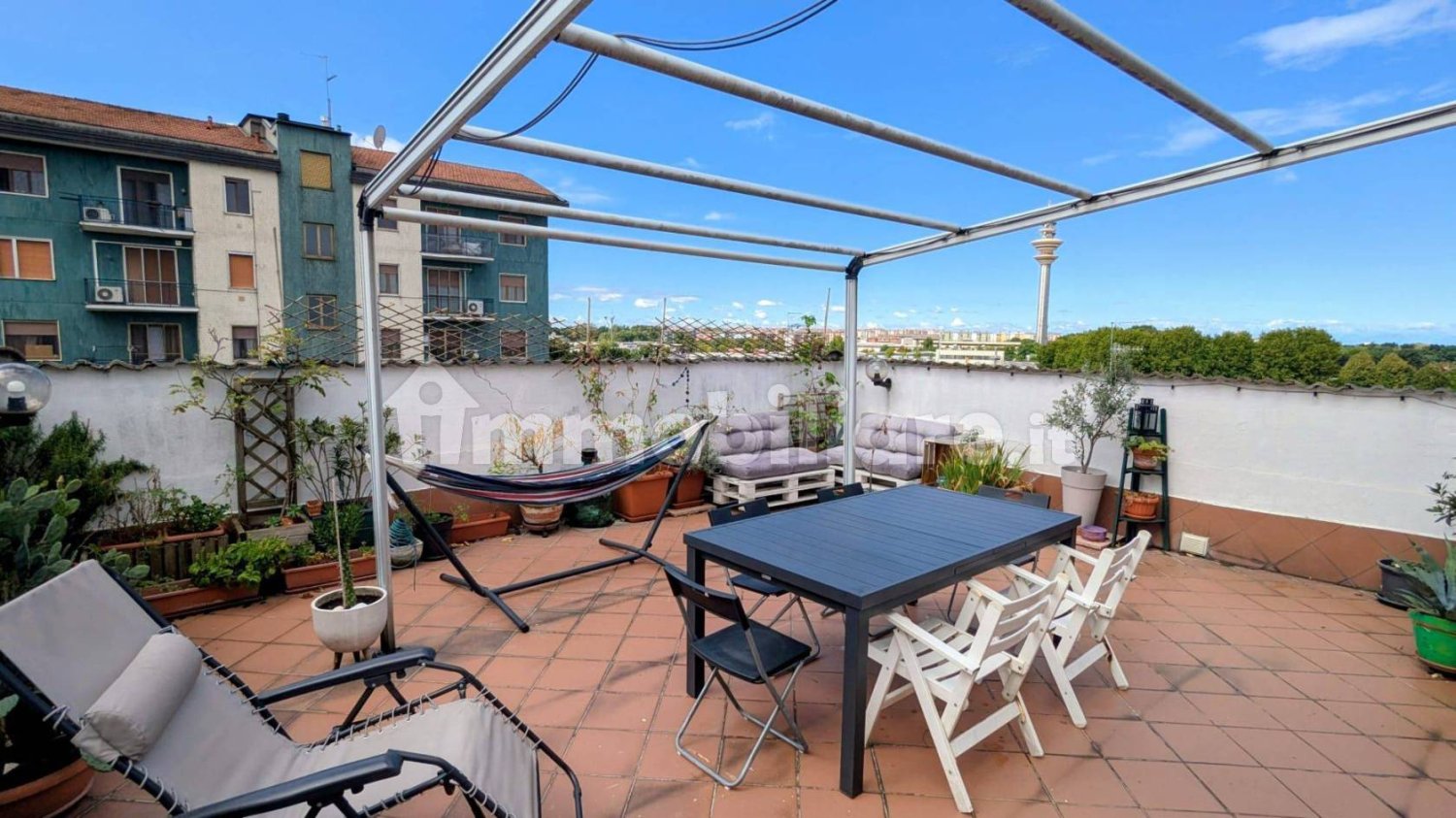 3 bedrooms Penthouse in Rozzano, Italy No. 312991