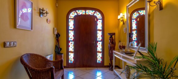 6 bedrooms Villa in Torrevieja, Spain No. 98610 19