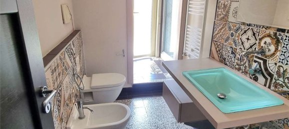 Квартира с 8 комнатами в Фавара, Италия № 171142 22