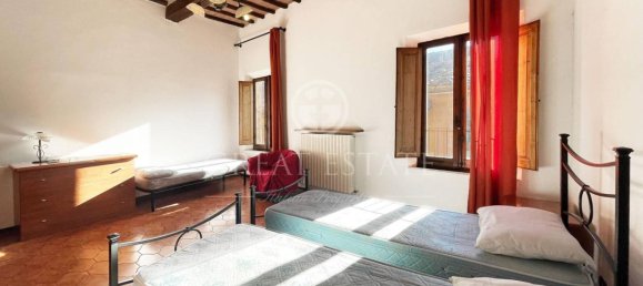 5 bedrooms Apartment in Montepulciano, Italy No. 57094 18