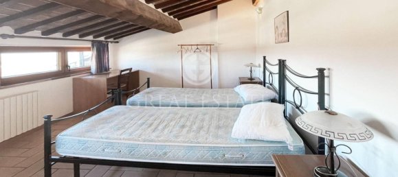 5 bedrooms Apartment in Montepulciano, Italy No. 57094 21