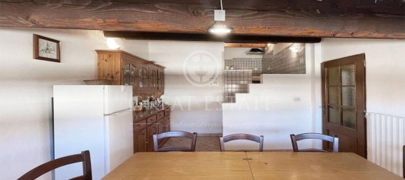 5 bedrooms Apartment in Montepulciano, Italy No. 57094 6