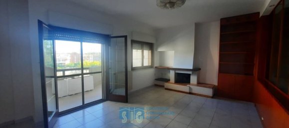 3 bedrooms Apartment in Latina, Italy No. 280612 2