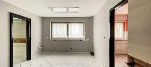 Коммерческая недвижимость 169м² в Экбольсхайм, Франция № 224343 3