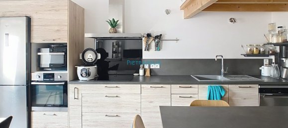 2 bedrooms Apartment in Villefranche-sur-Saone, France No. 202315 3