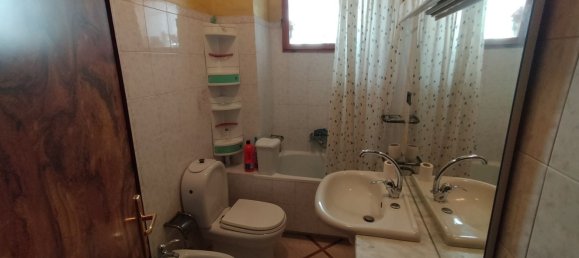 4-salle Appartement à Sassari, Italy No. 257029 15