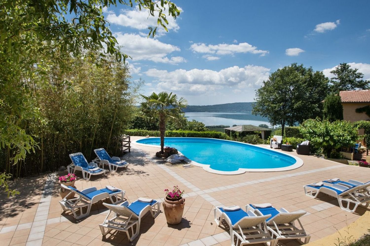 22-salle Villa à Caprarola, Italy No. 210843