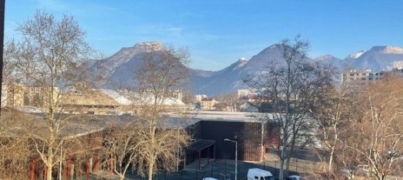 3 bedrooms Apartment in Grenoble, France No. 200174 22