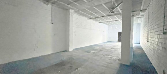 84m² Commercial property in A Coruna, Spain No. 40361 13