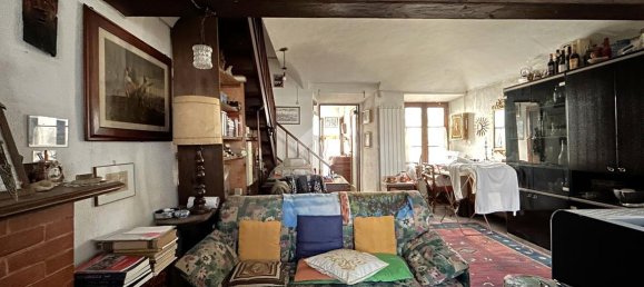 5 rooms House in Vialfrè, Italy No. 130814 3