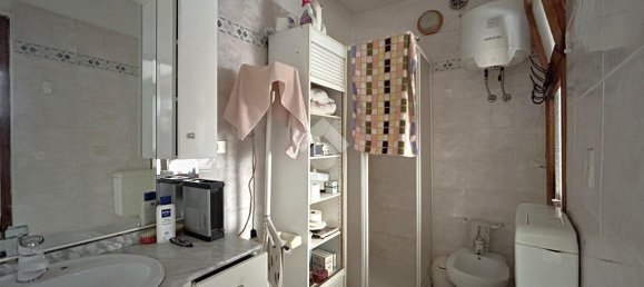 5 rooms House in Vialfrè, Italy No. 130814 11