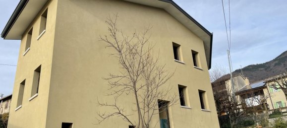 3-salle Maison à Possagno, Italy No. 236000 2