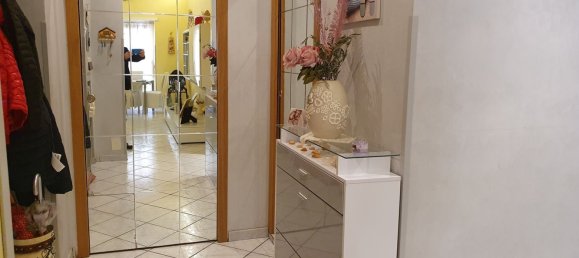 2-salle Appartement à Rome, Italy No. 143773 8