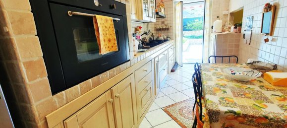 2-salle Appartement à Rome, Italy No. 143773 6