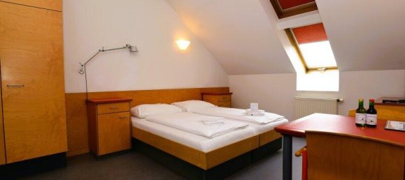 Gewerbliche Immobilie in Jakomini, Austria 1033m², Nr. 160712 9