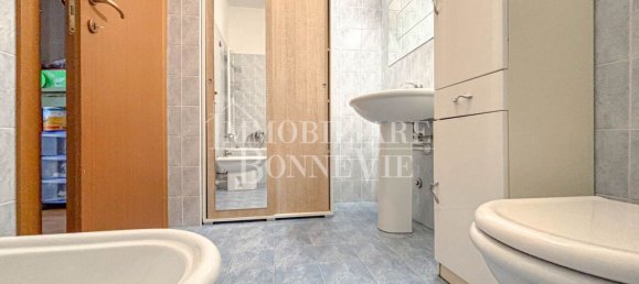 Квартира с 3 комнатами в Кадораго, Италия № 217187 40