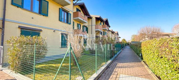 Квартира с 3 комнатами в Кадораго, Италия № 217187 6