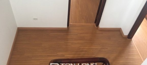 Casa de 4 dormitorios en Tay Ho, Vietnam No. 2210 9