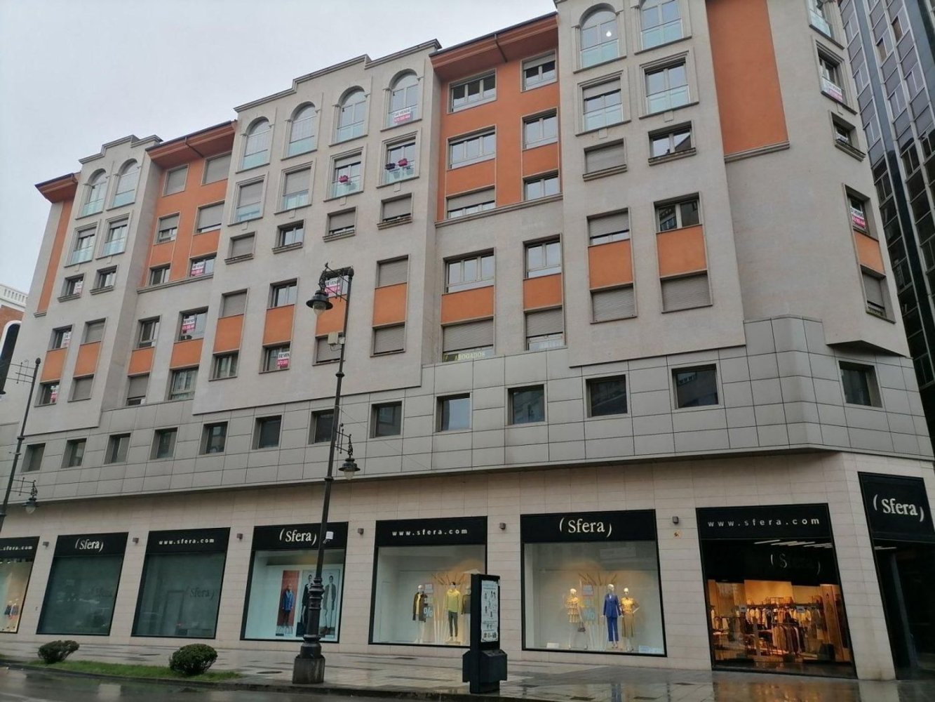 Escritório em Leon, Spain 134 m² N.º 65731