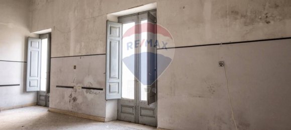 10 غرف نوم منزل في Francavilla di Sicilia, Italy رقم 261966 7