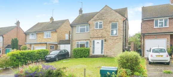 3 غرف نوم منزل في Leatherhead, United Kingdom رقم 10451 23