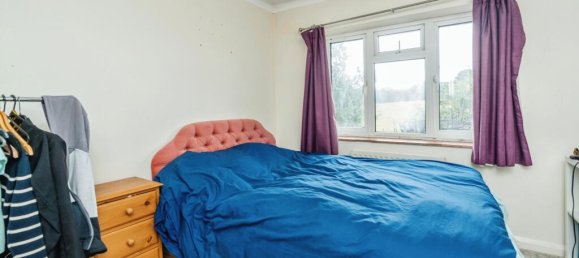 3 غرف نوم منزل في Leatherhead, United Kingdom رقم 10451 15