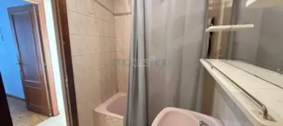 Apartamento de 2 dormitorios en San Andrés del Rabanedo, Spain No. 164544 11