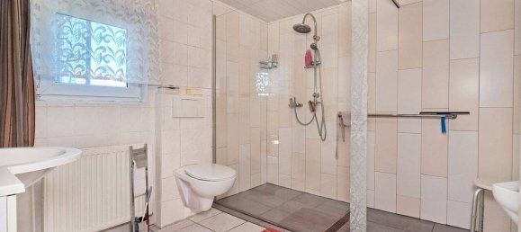 Adosado de 8 habitaciónes en Lippe, Germany No. 147652 10