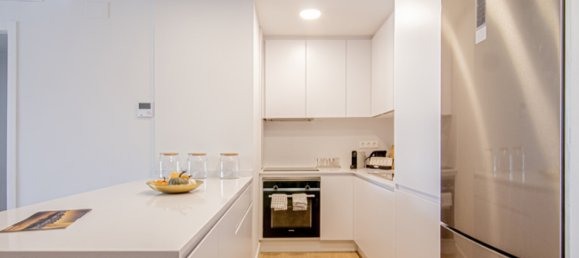 1 bedroom Apartment in Marbella, Spain No. 631 10