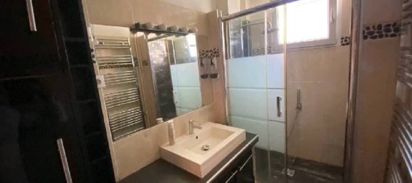 3 Schlafzimmer Wohnung in Livry-Gargan, France, Nr. 182500 2