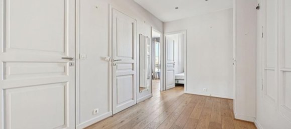 Apartamento de 2 dormitorios en Boulogne-Billancourt, France No. 305372 8