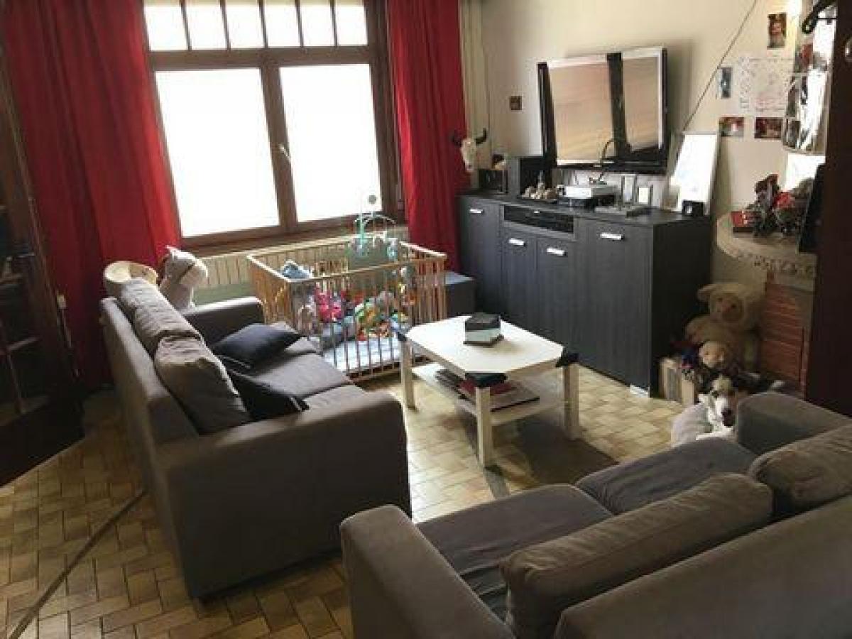 2 bedrooms House in Halluin, France No. 27379