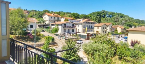 4 rooms Apartment in Città di Castello, Italy No. 306849 11