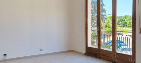 4 rooms Apartment in Città di Castello, Italy No. 306849 5