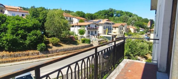 4 rooms Apartment in Città di Castello, Italy No. 306849 3