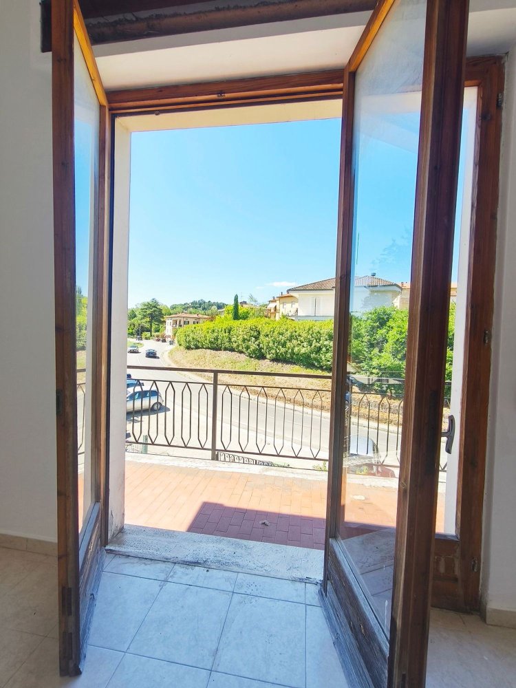 4 rooms Apartment in Città di Castello, Italy No. 306849